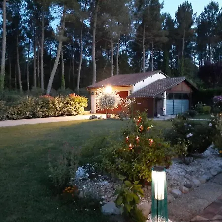 Climatisé L'orée Des Landes Proche Center Parcs Сasa de vacaciones *